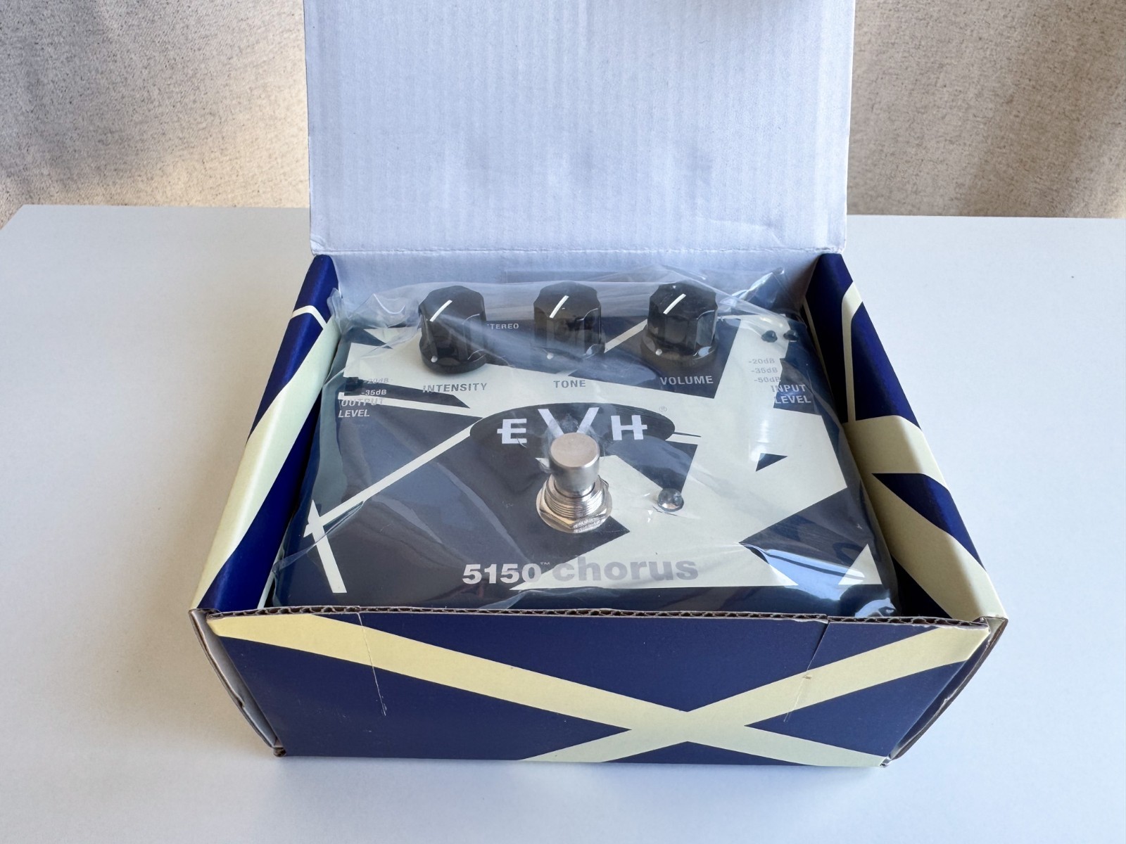 MXR EVH30 EVH 5150 Chorus Eddie Van Halen Guitar Effects Pedal - NEW