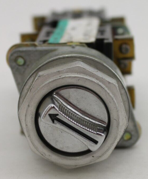 GE 188C7842P052 Selector Switch
