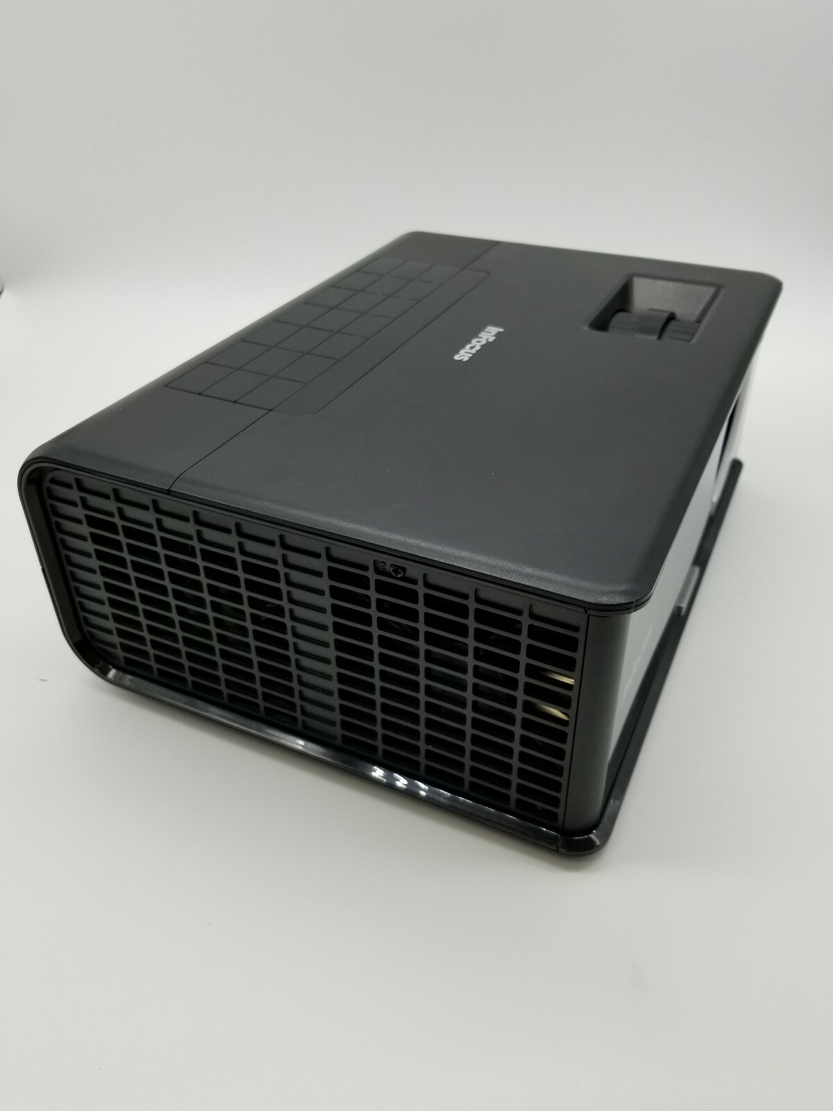 InFocus IN2116 DLP Projector (241 Lamp Hours)
