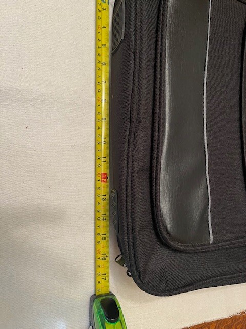 Icon Black 17" Notebook Computer Case With Shoulder Strap Pre-owned