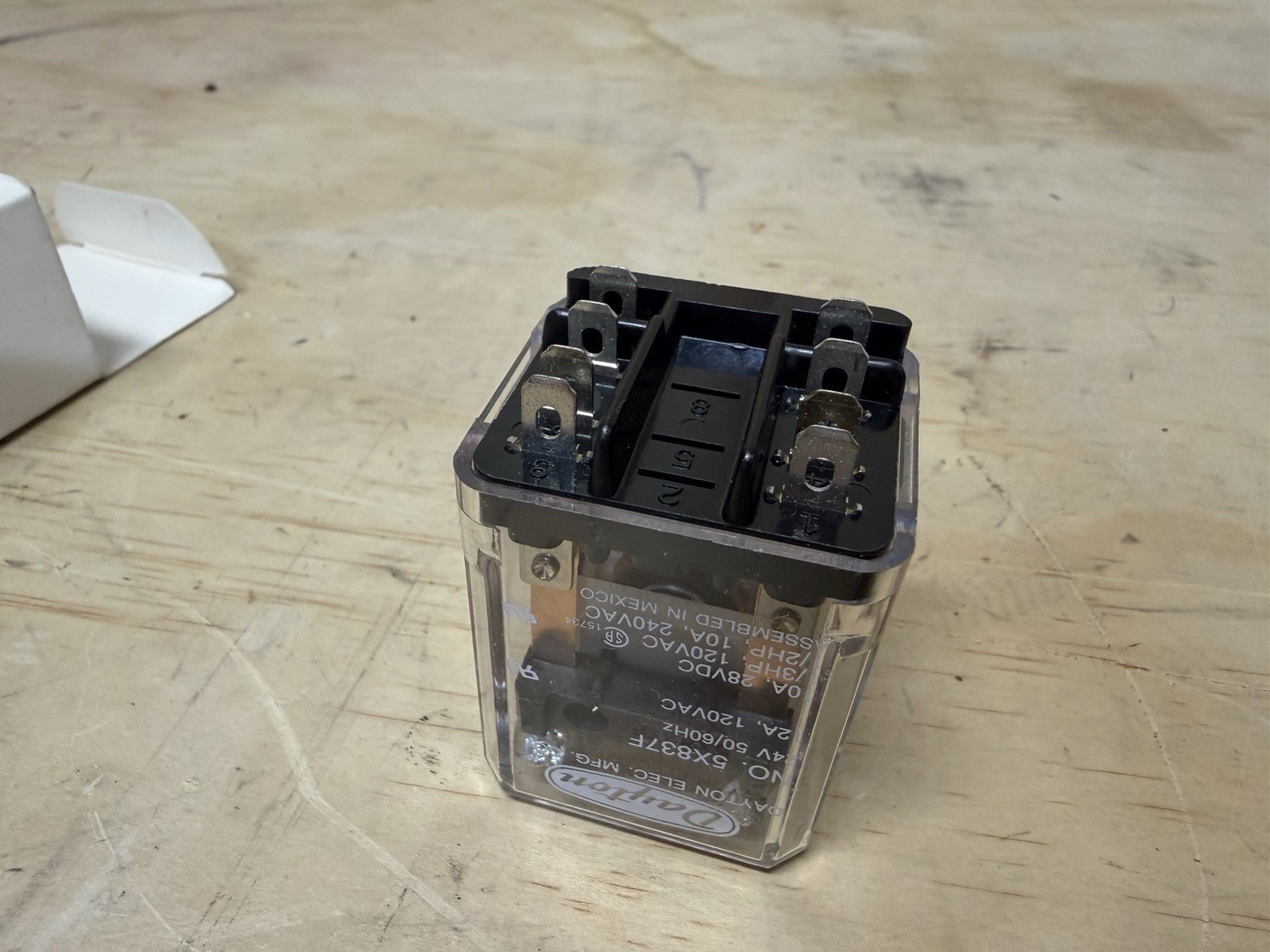 GRAINGER 5X837F / 5X837F (NEW IN BOX)