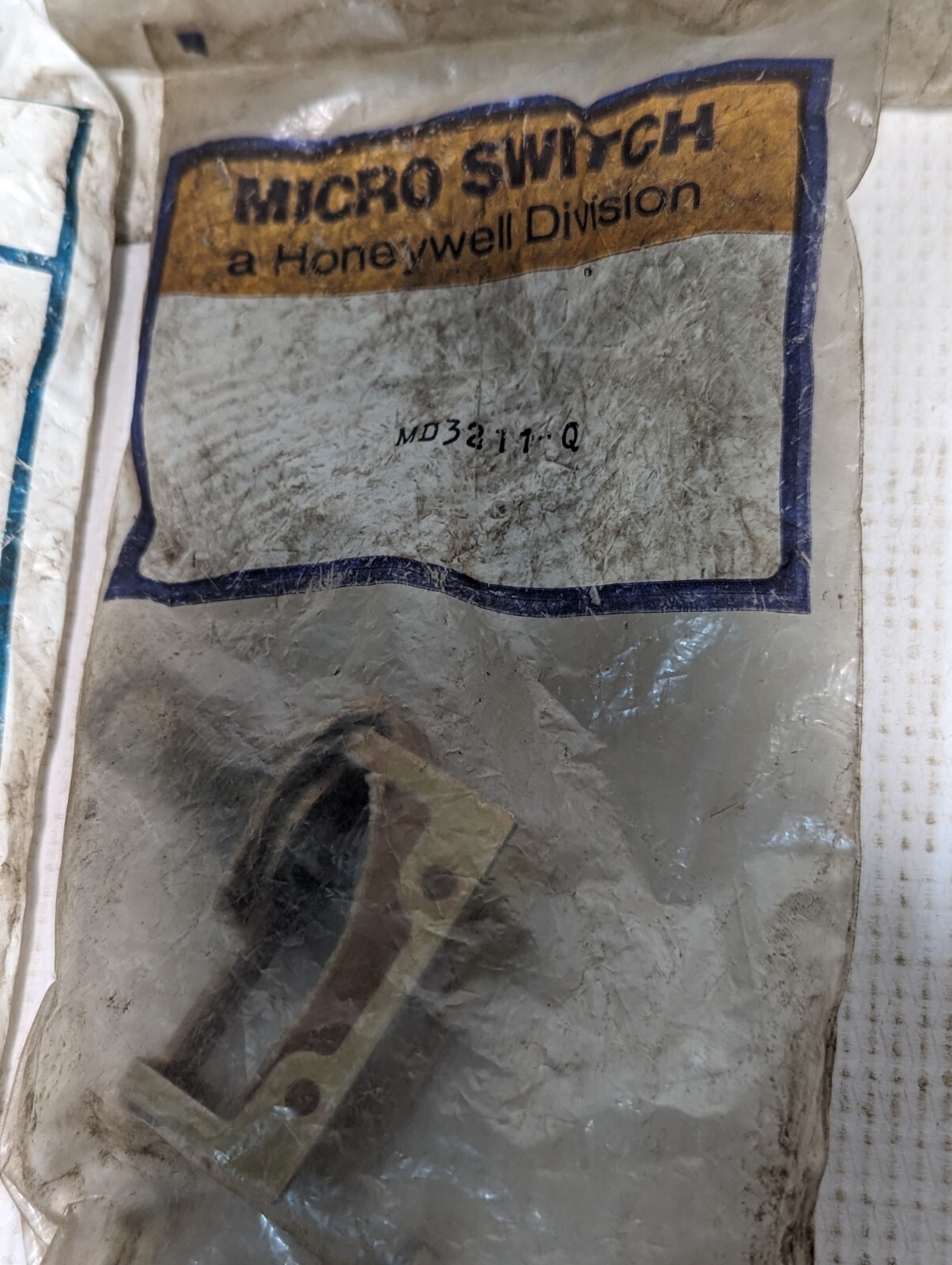 Honeywell MD3211Q Micro Switch - Free Shipping