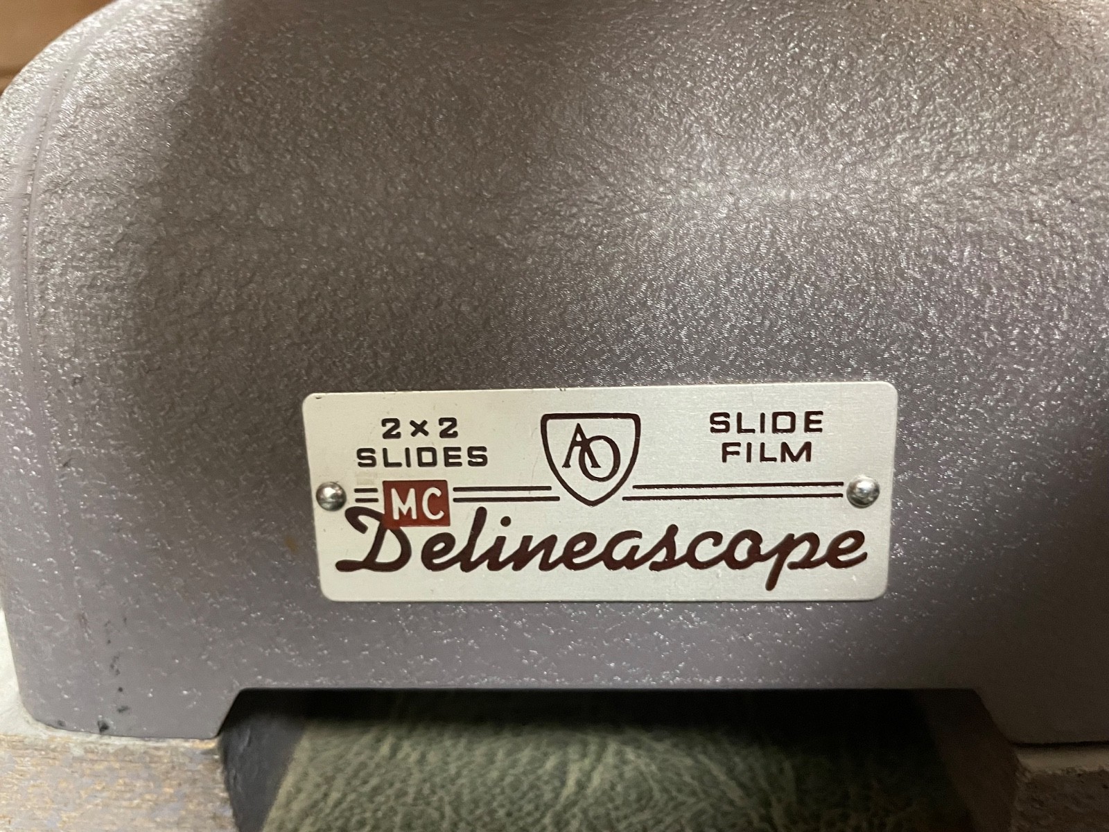 Vintage Delineascope Model MC Slide Projector w/Case. American Optical Co.