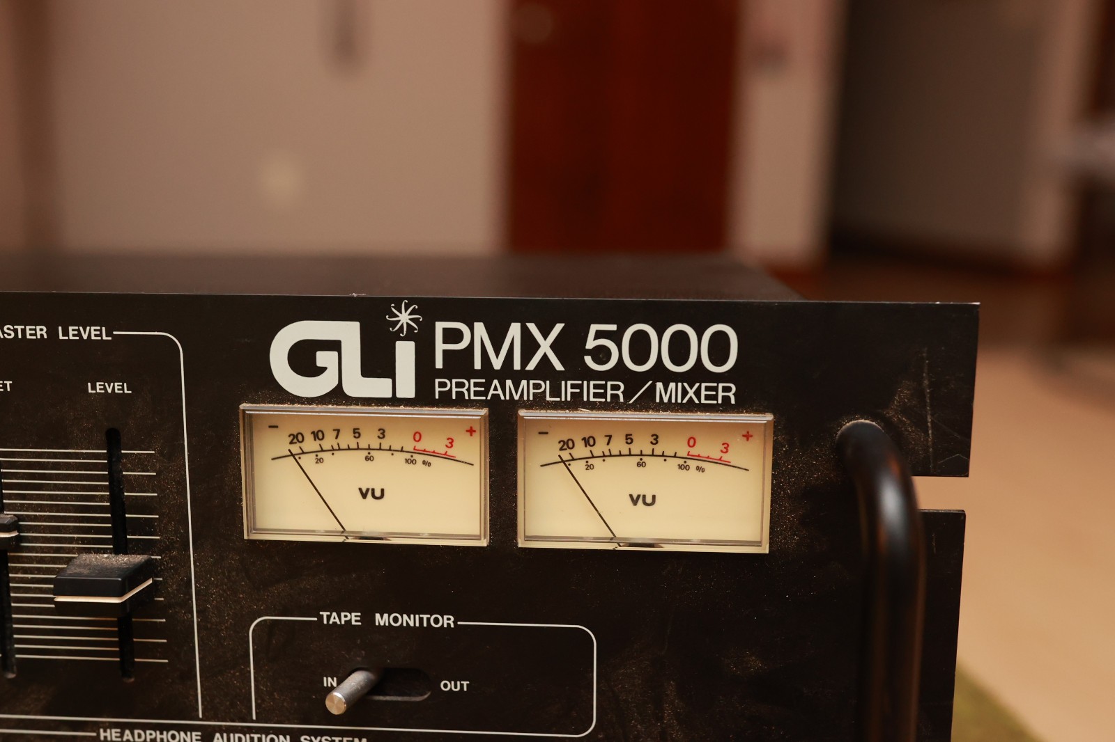 GLi PMX 5000 Preamplifier / mixer active system tested clean structurally sound