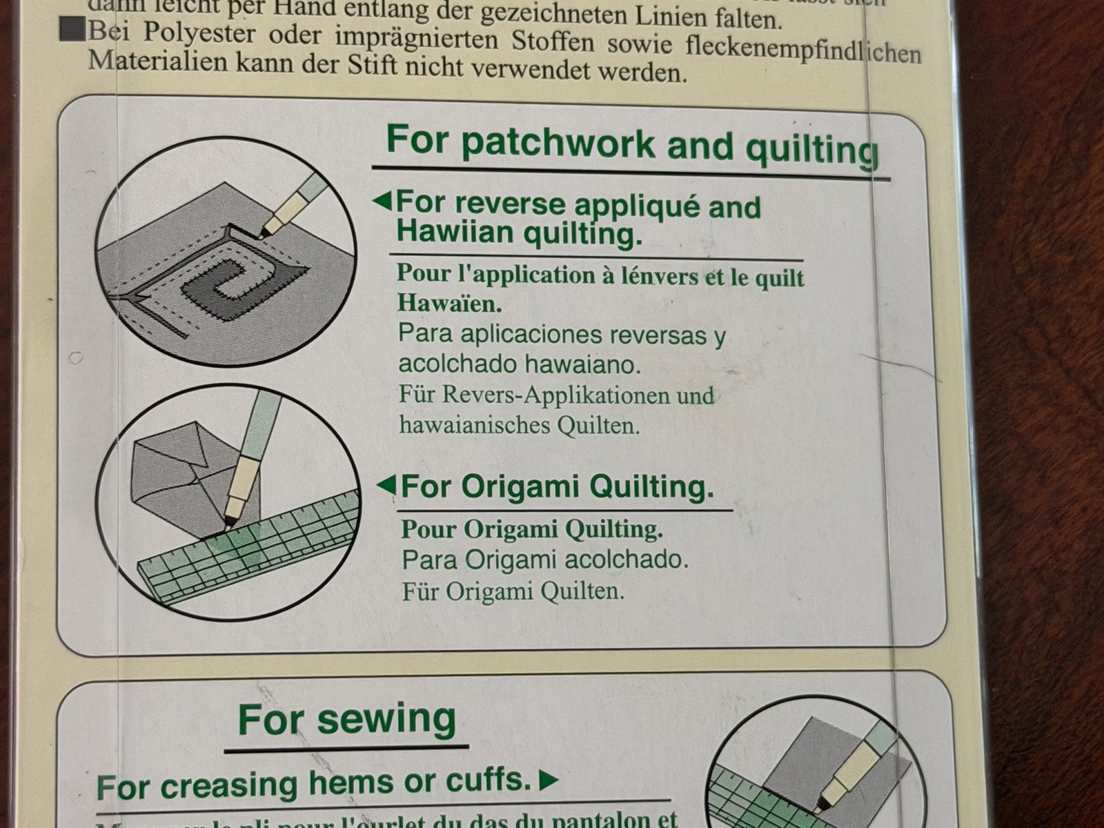 Clover Fabric Folding Pen Concentrated Marking Solution Included