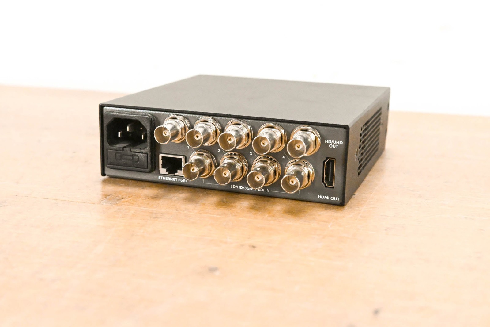 Blackmagic Design MultiView 4 CG01VEV