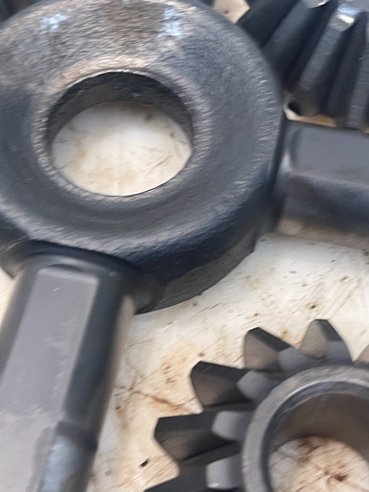International IH 2504 Tractor Differential Spider Bevel Gears