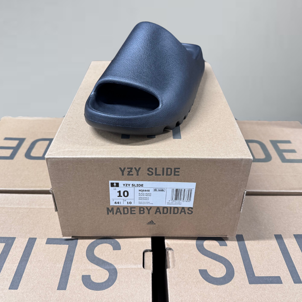 Adidas Yeezy Slide Onyx - Multiple Sizes - (100% Authentic) HQ6448