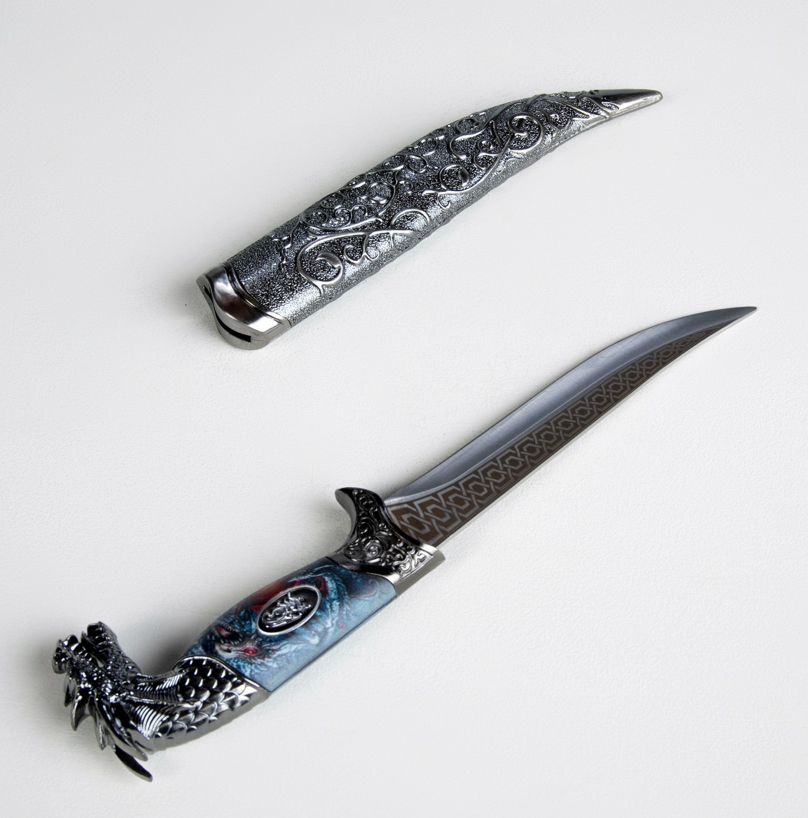 12" Roaring Dragon Fantasy Collectable Knife, Etched Blade Cosplay & Home Decor