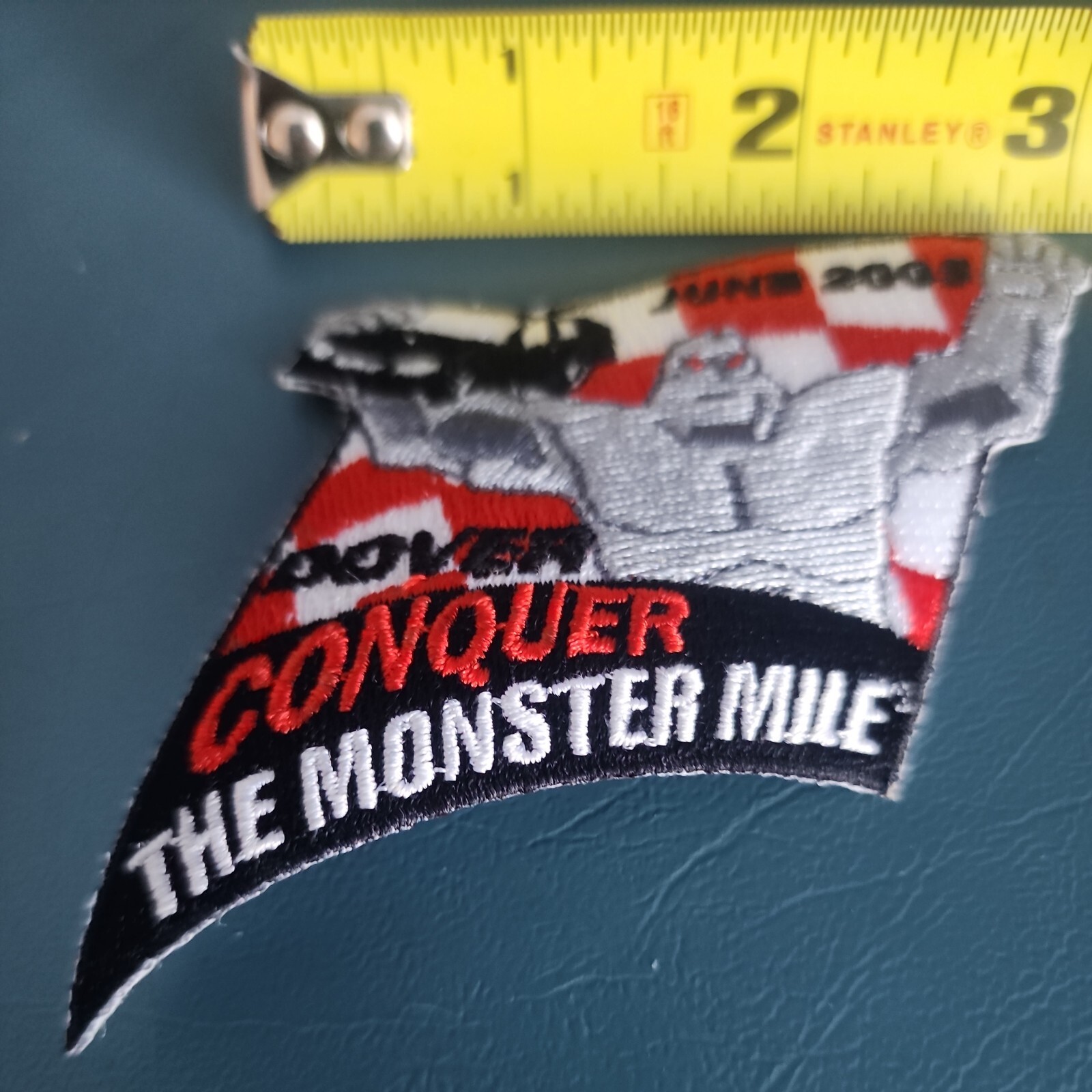 2005 DOVER INTERNATIONAL SPEEDWAY CONQUER THE MONSTER MILE CAR RACE PATCH
