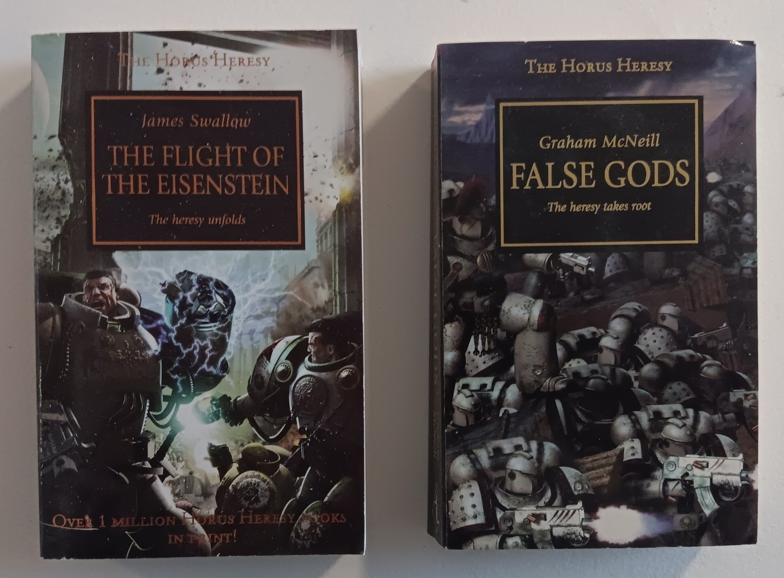 GWS Warhammer 40k Black Library Horus Hersey 2 books SC in fi