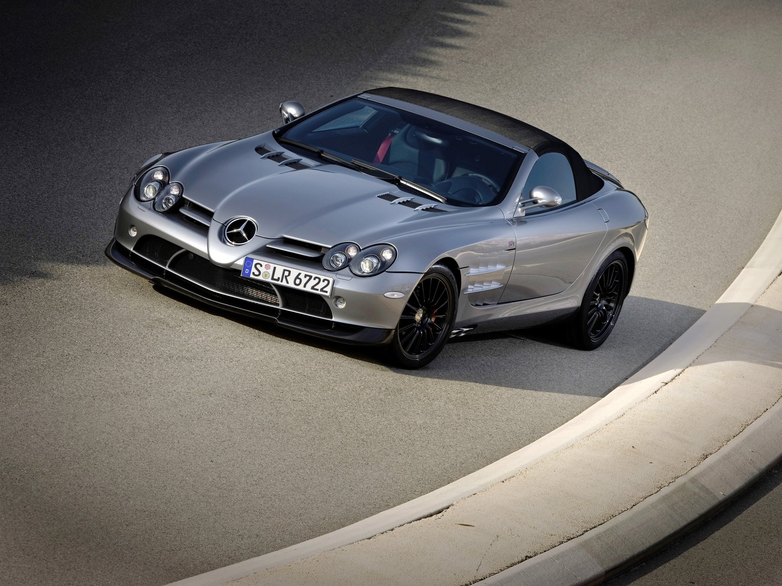 Cars mercedes benz slr mclaren roadster 722s Desk Mat Stitched