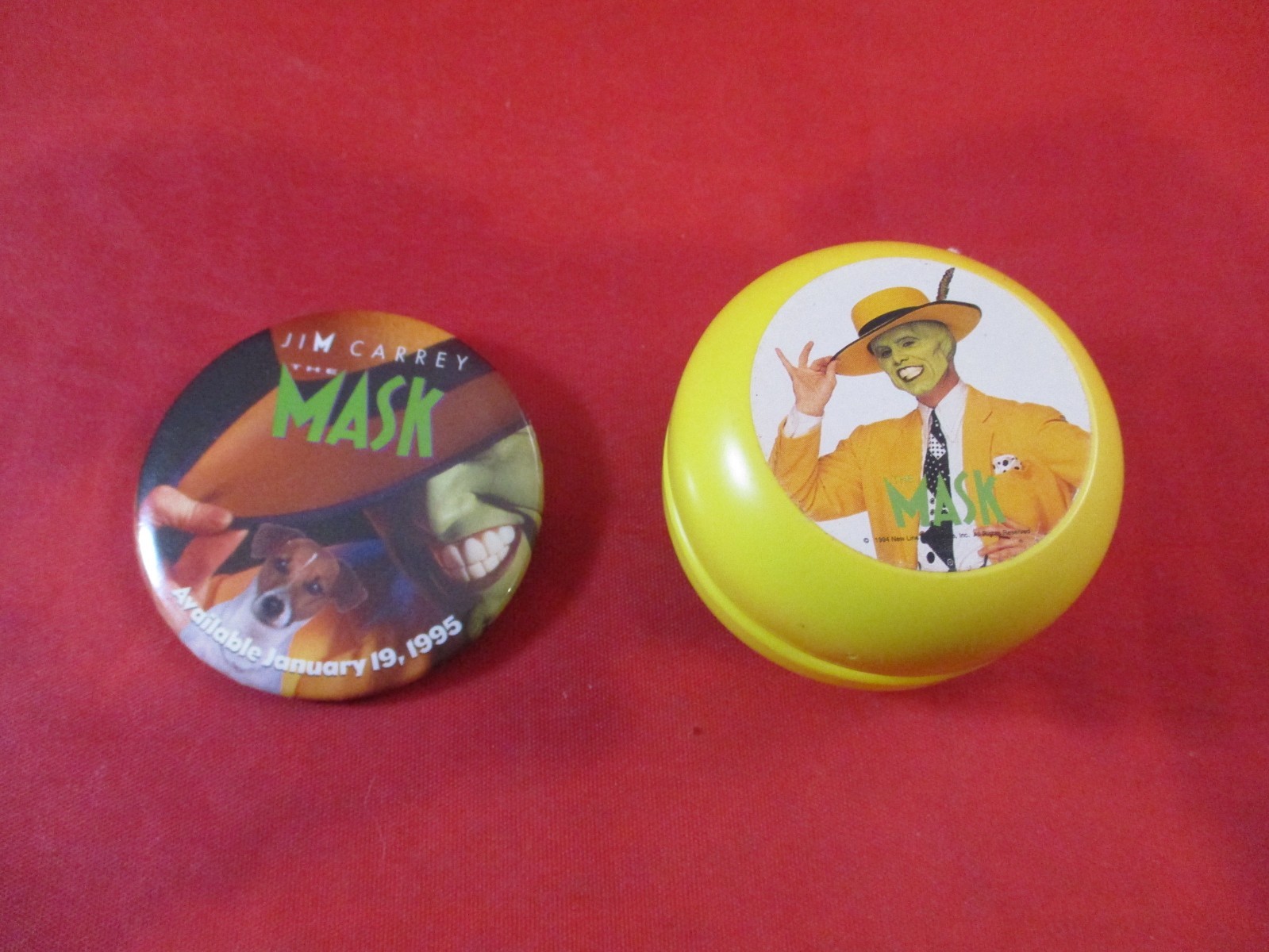The Mask 1994 New Line Cinema Movie Promo Yo-Yo Toy Yellow YoYo Jim Carrey + Pin