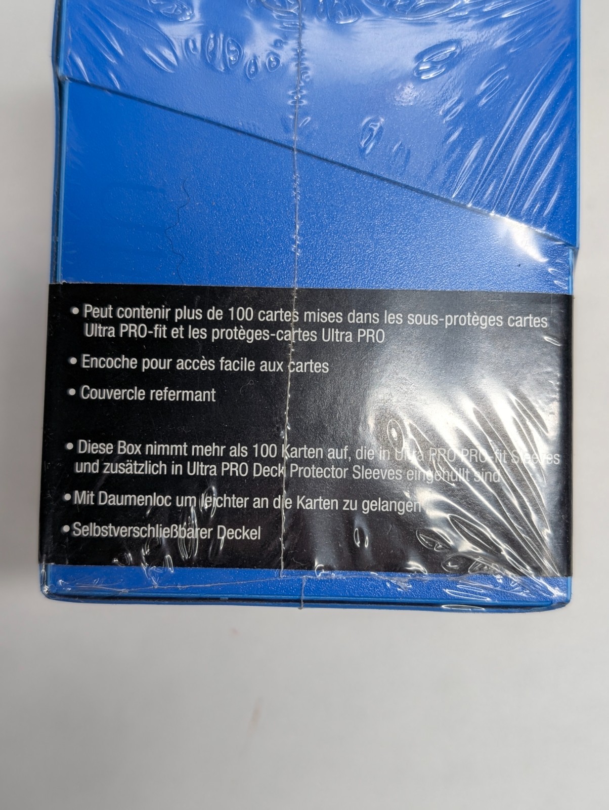 Ultra Pro Eclipse PRO 100+ Deck Box BLUE Locking Lid w/ 1 Card Divider