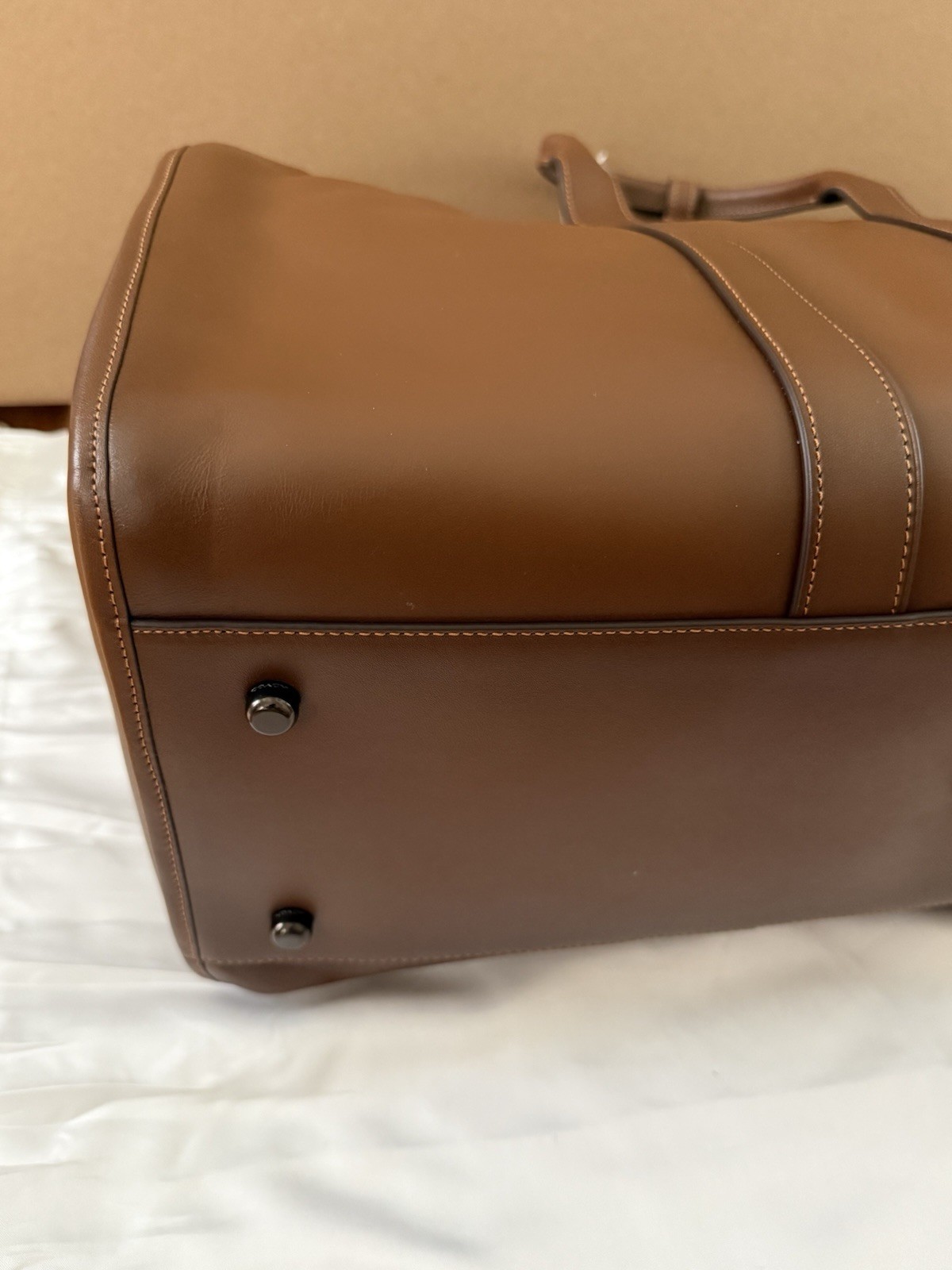 Coach Gotham duffle bag 45 saddle brown NWT