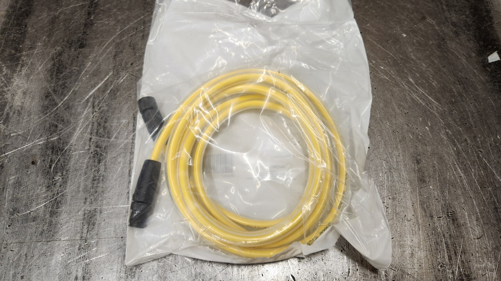 NEW Balluff BCC0J31 BCC W415-W414-3A-304-NW44T2-020 2m Cable Cordset SEALED BAG