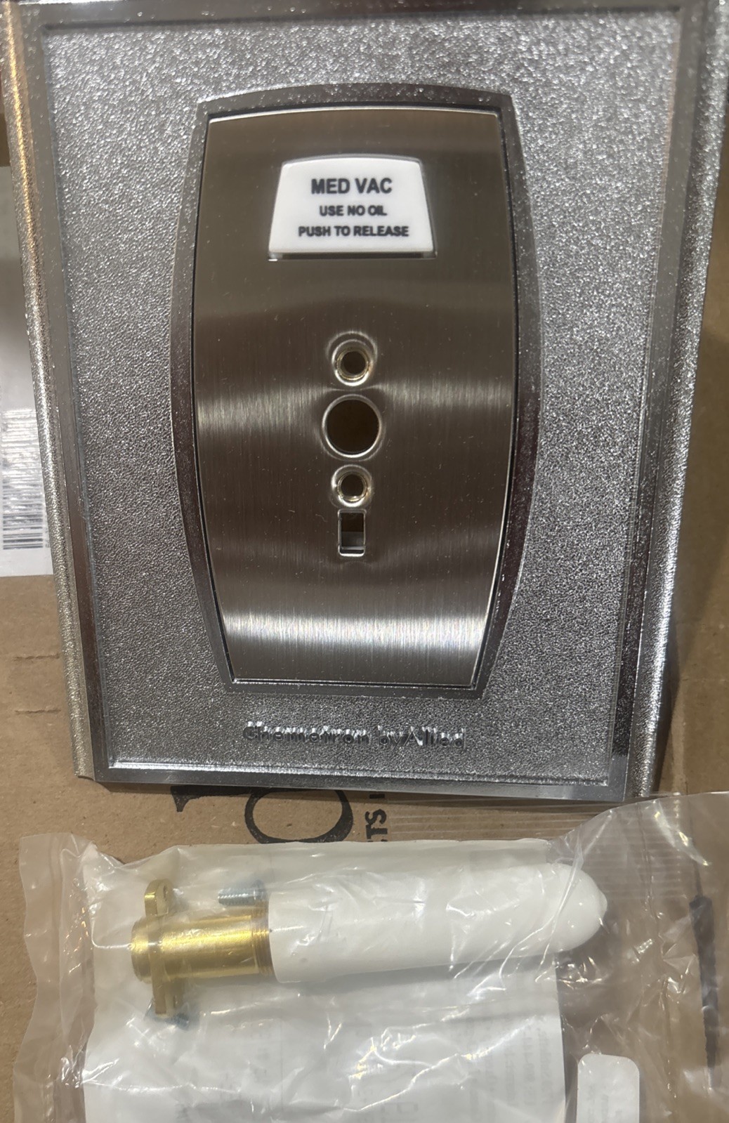 500 Series Allied 64-01-5002P Chemetron “MED VAC” Wall Gas Faceplate & +3/4” Val