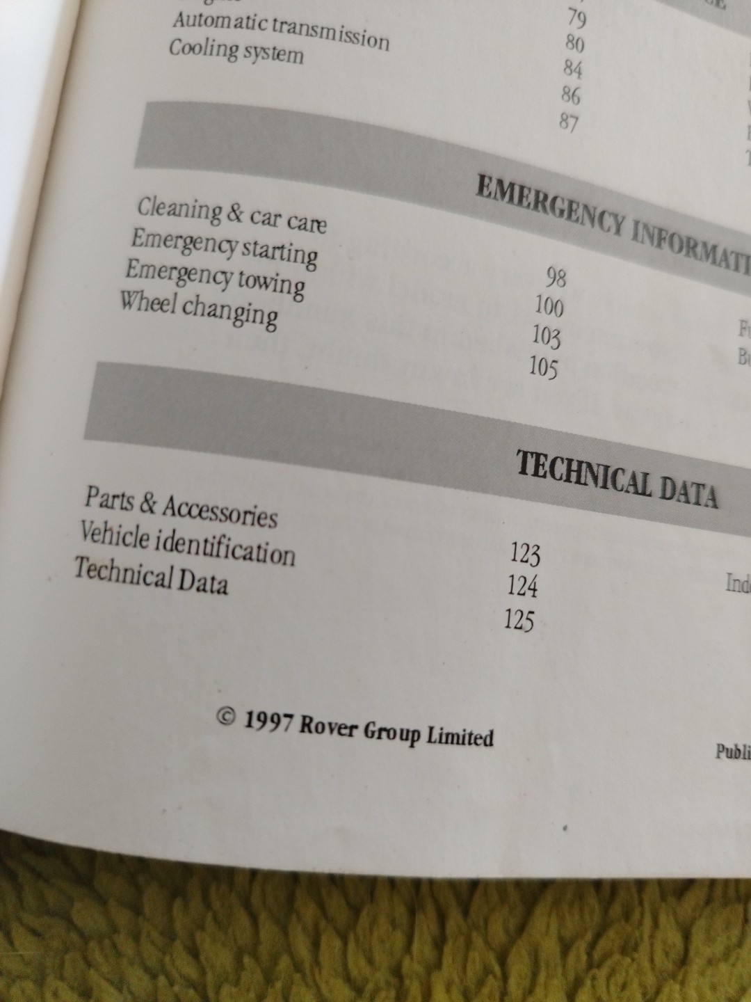 Rover 400 Series Owners Handbook 1997