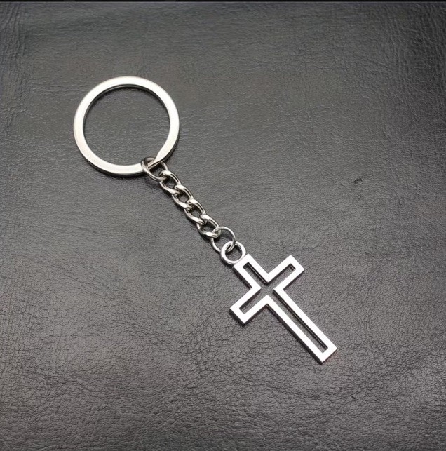 Hollow Cross Design Religious Keychain Gift Key Chains Ring Gift Jesus Loves You