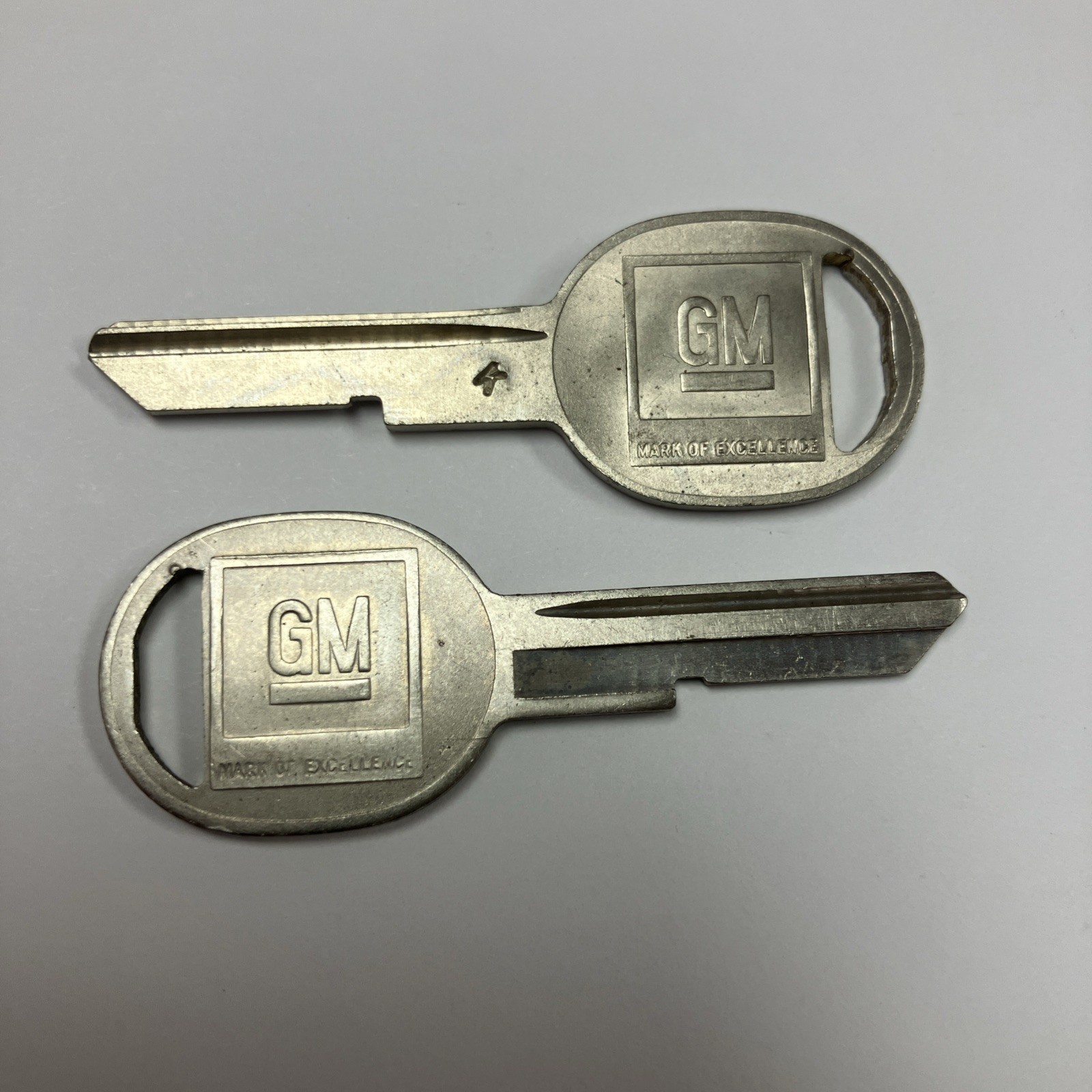 GM NOS B47 Key Blank Fits GM K Cadillac GMC Buick Oldsmobile Lot of 2