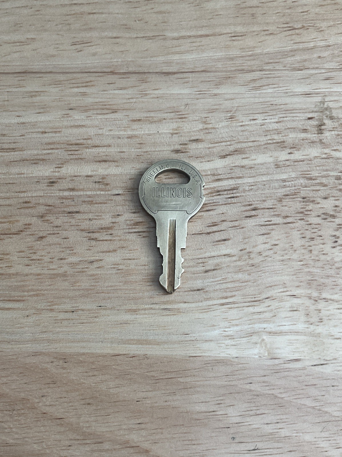 Illinois Lock Key # A 470