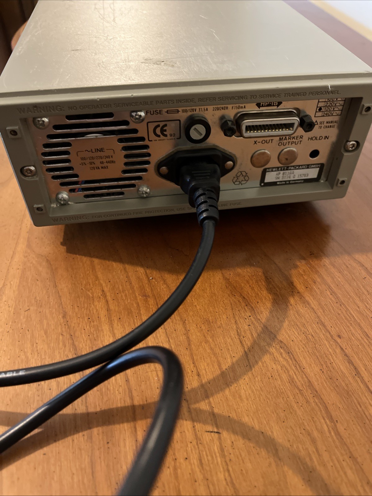 HP 8116A Pulse Function Generator 50MHz Fully Operational Good Condition