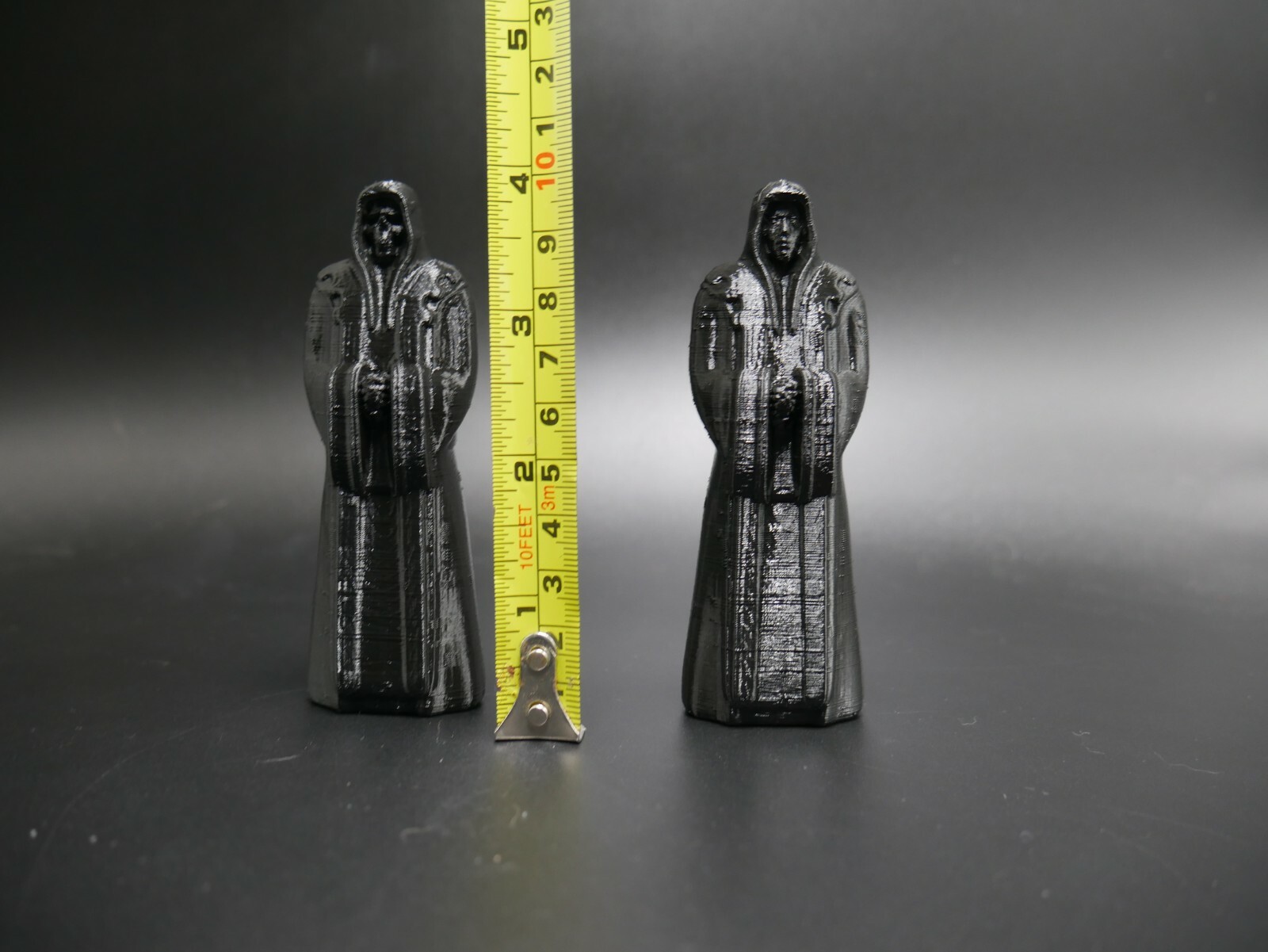 Tabletop Terrain Crypt Dark Priest Statues four total