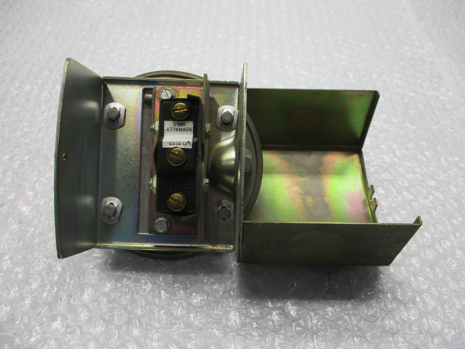 DWYER 1822-0.5 SWITCH NSNP