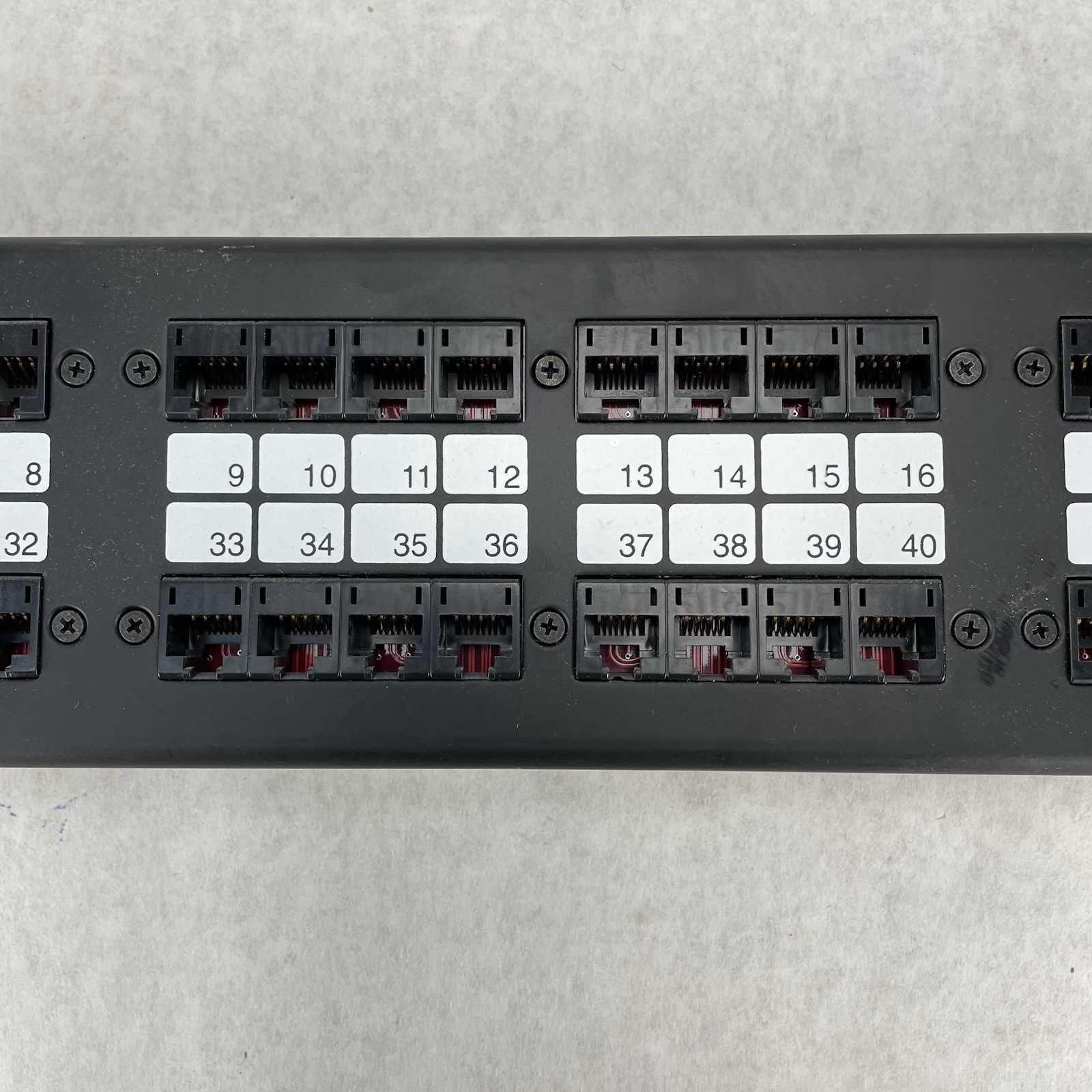 Hubbell P5E48UE SpeedGain C5E+ 2U 48-Port Rack Mountable Patch Untested