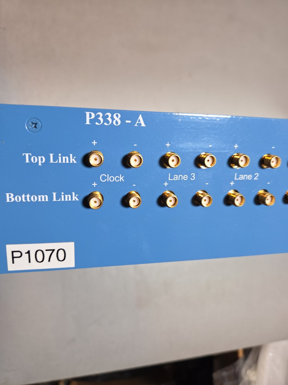 TEKTRONIX P338-A The Moving Pixel Company 8 lane 1.5Gbps