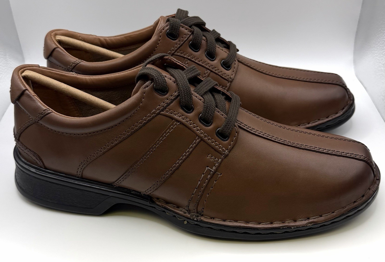 Clarks Touareg Vibe Brown Leather Soft Cushion Lace-Up Oxfords Men’s Size 8 Wide