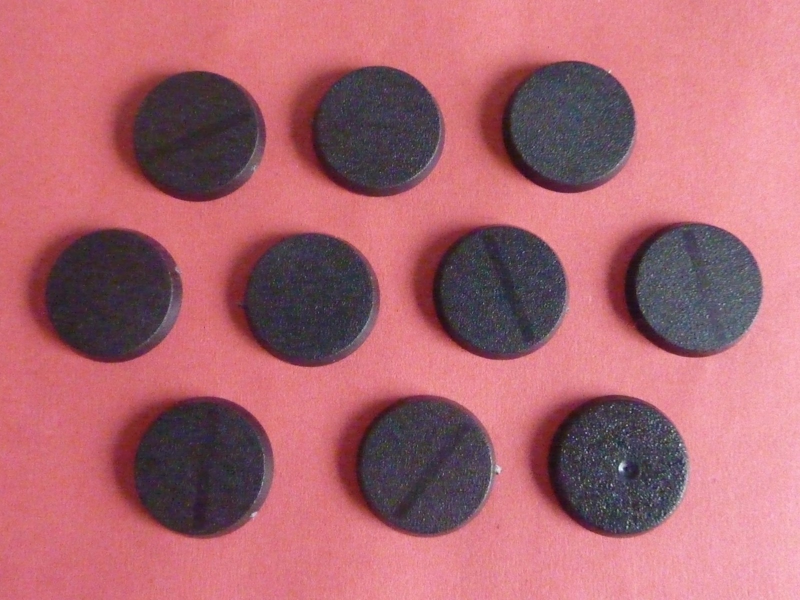 10 x 25mm Warhammer 40K BASE - Bits 40K