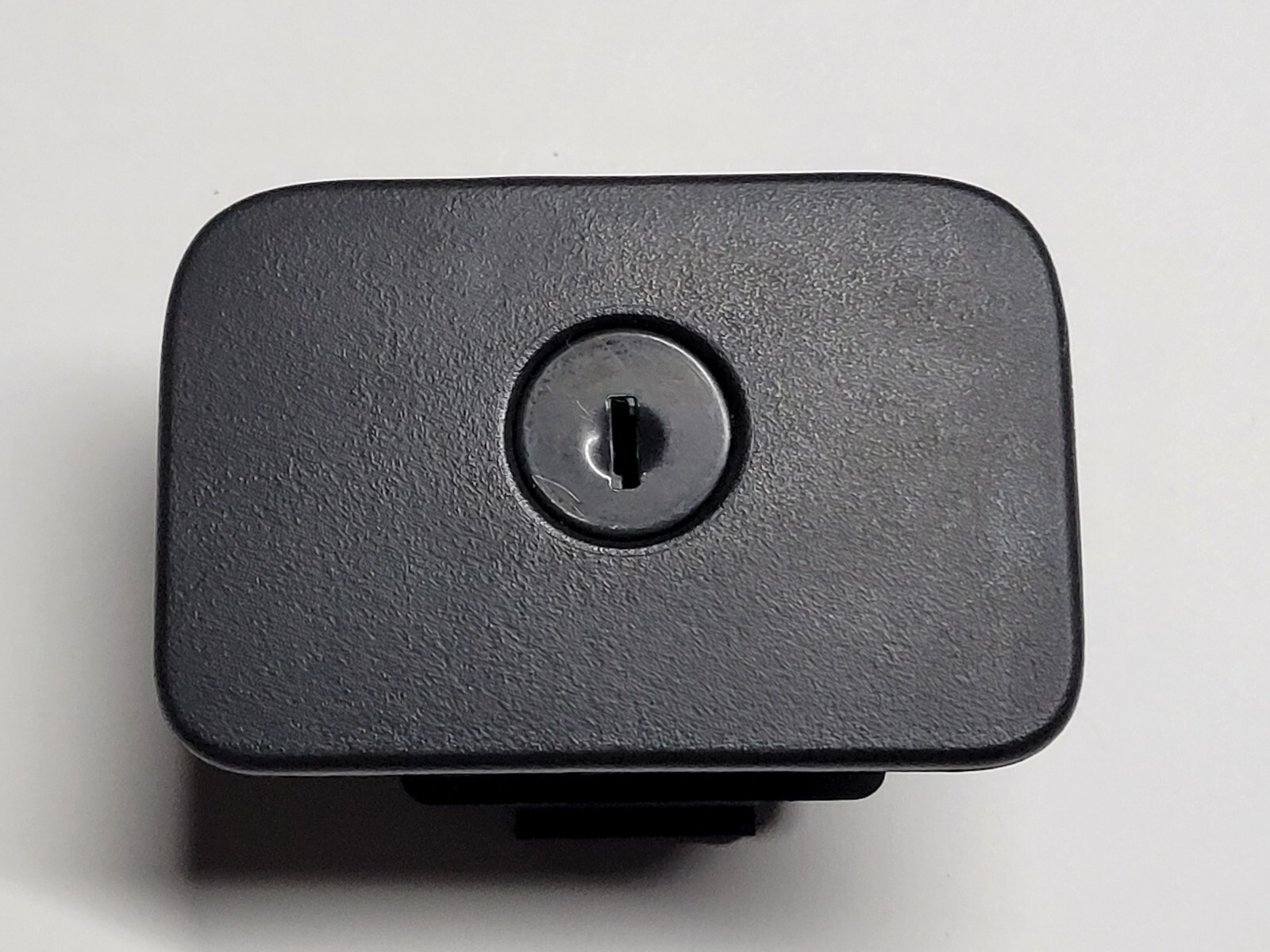 2003-2007 CADILLAC CTS 04-06 SRX 05-09 STS BLACK Glove Box Latch Handle OEM