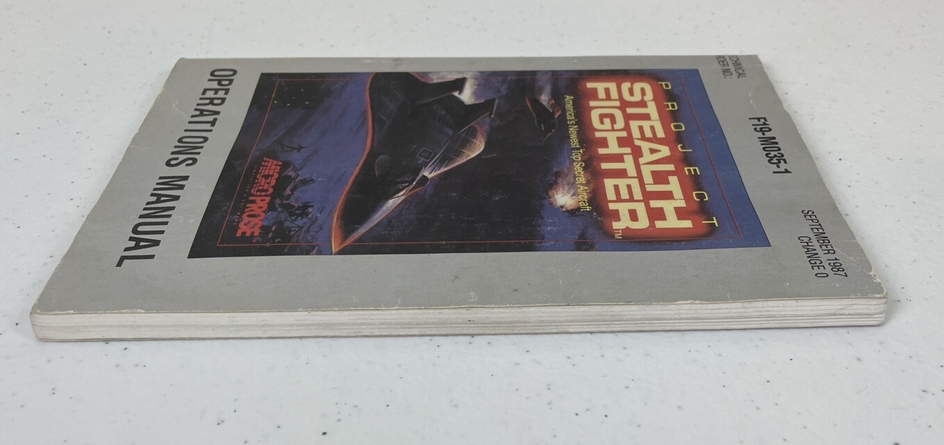 Vintage Microprose Project Stealth Fighter Manual Commodore 64 (1987) Video Game