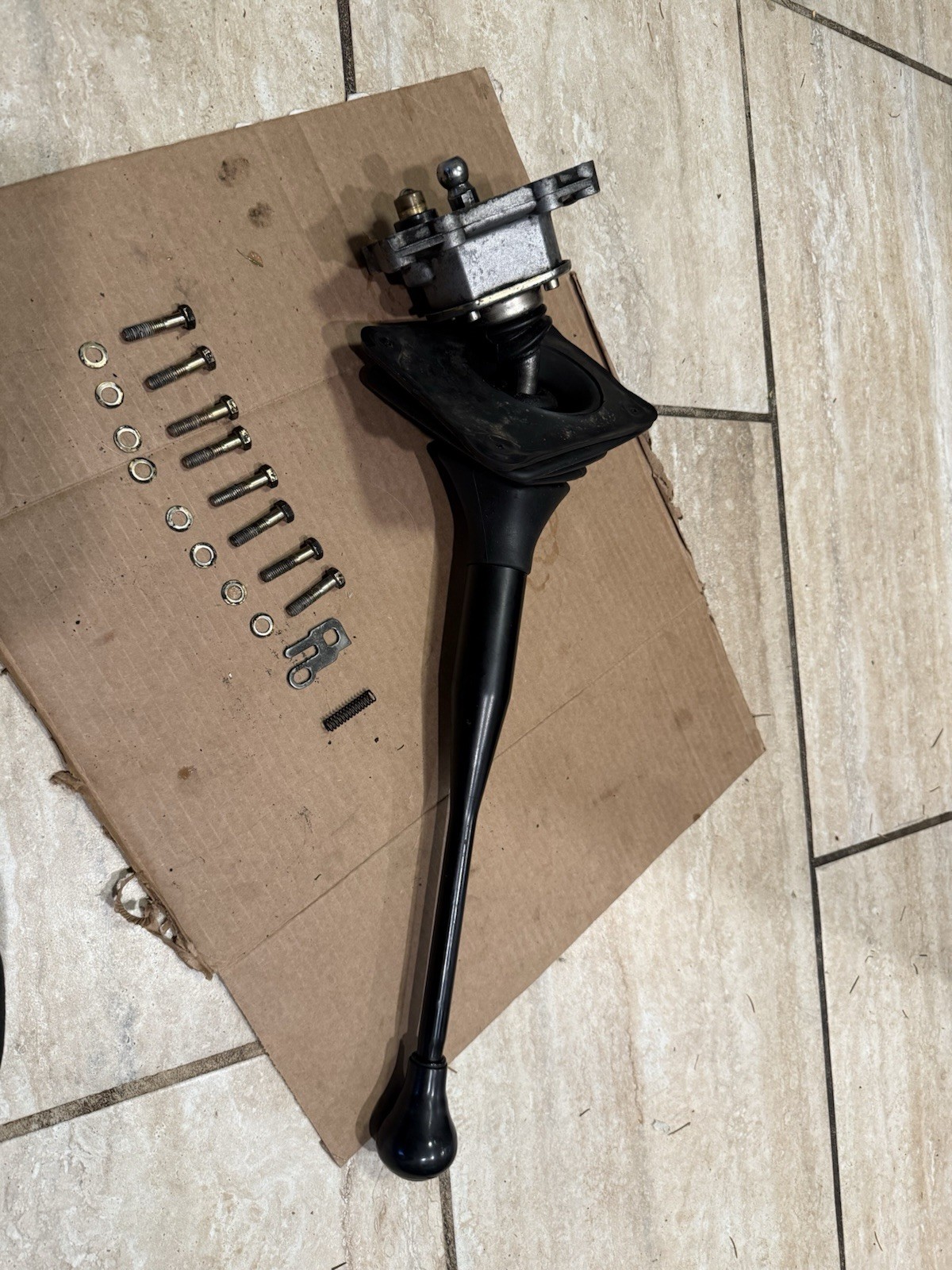 FORD F250 F350 TRUCK ZF5 5 SPEED MANUAL SHIFTER TOWER STICK BOOT S5-42 S5-47