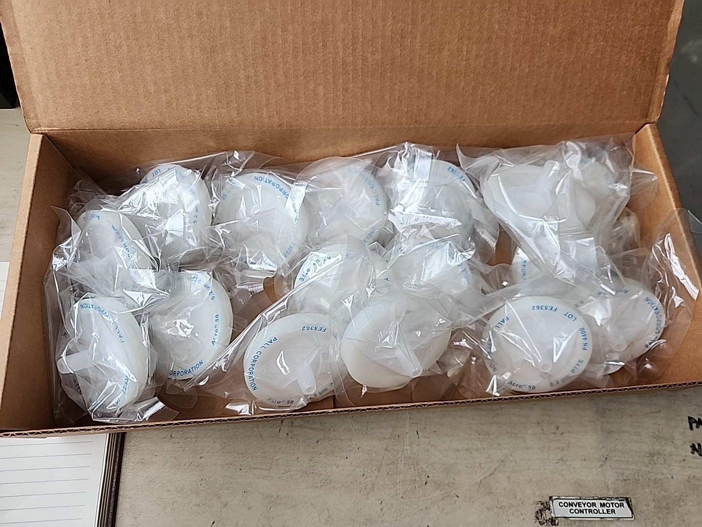LOT OF 16 Pall #4400 Acro 50 Vent Devices w/ PTFE Membrane - 0.2um, 1/8 in. MNPT