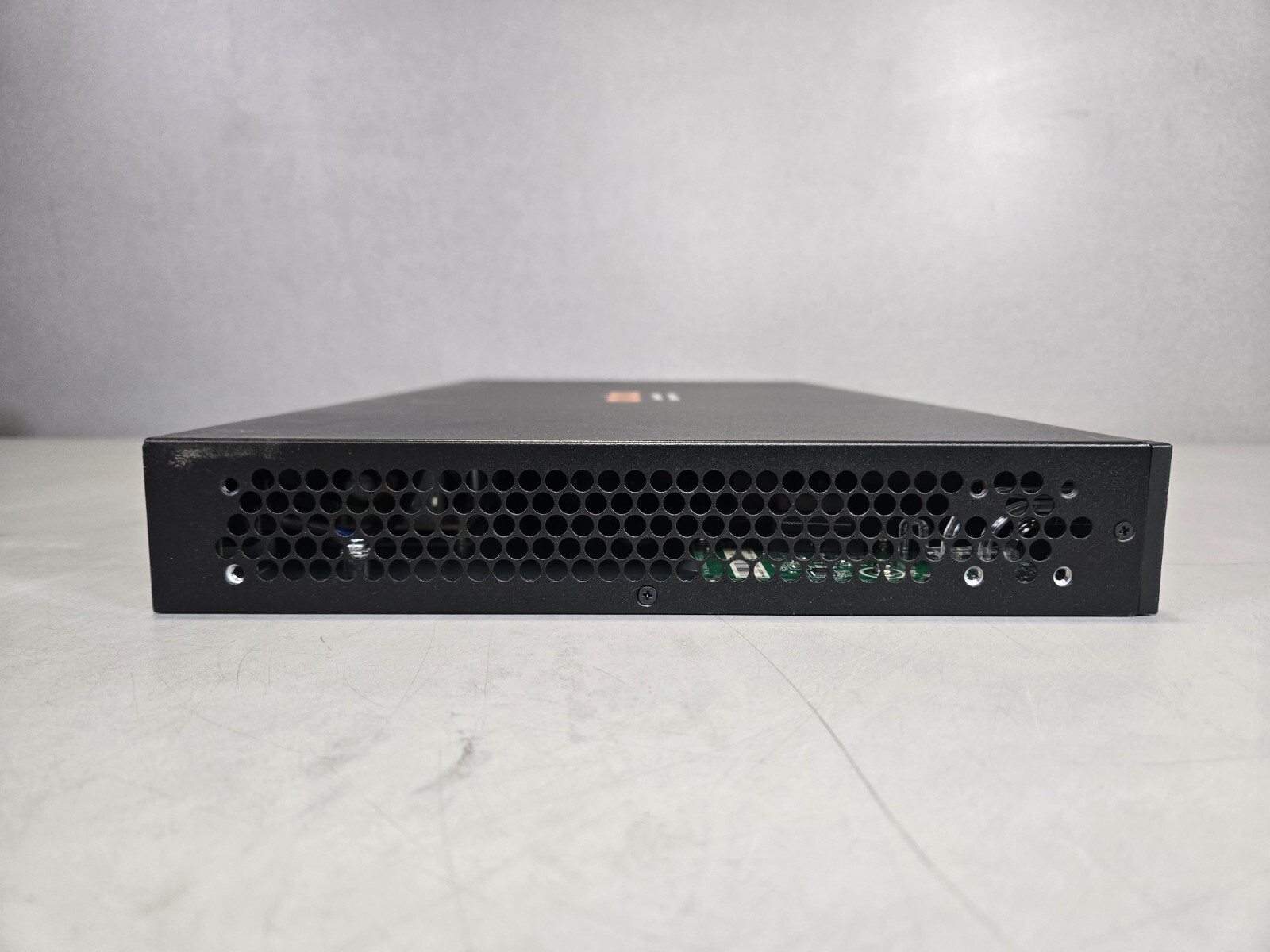 Aruba 2530-24 Rack Mount Ethernet Switch J9782A