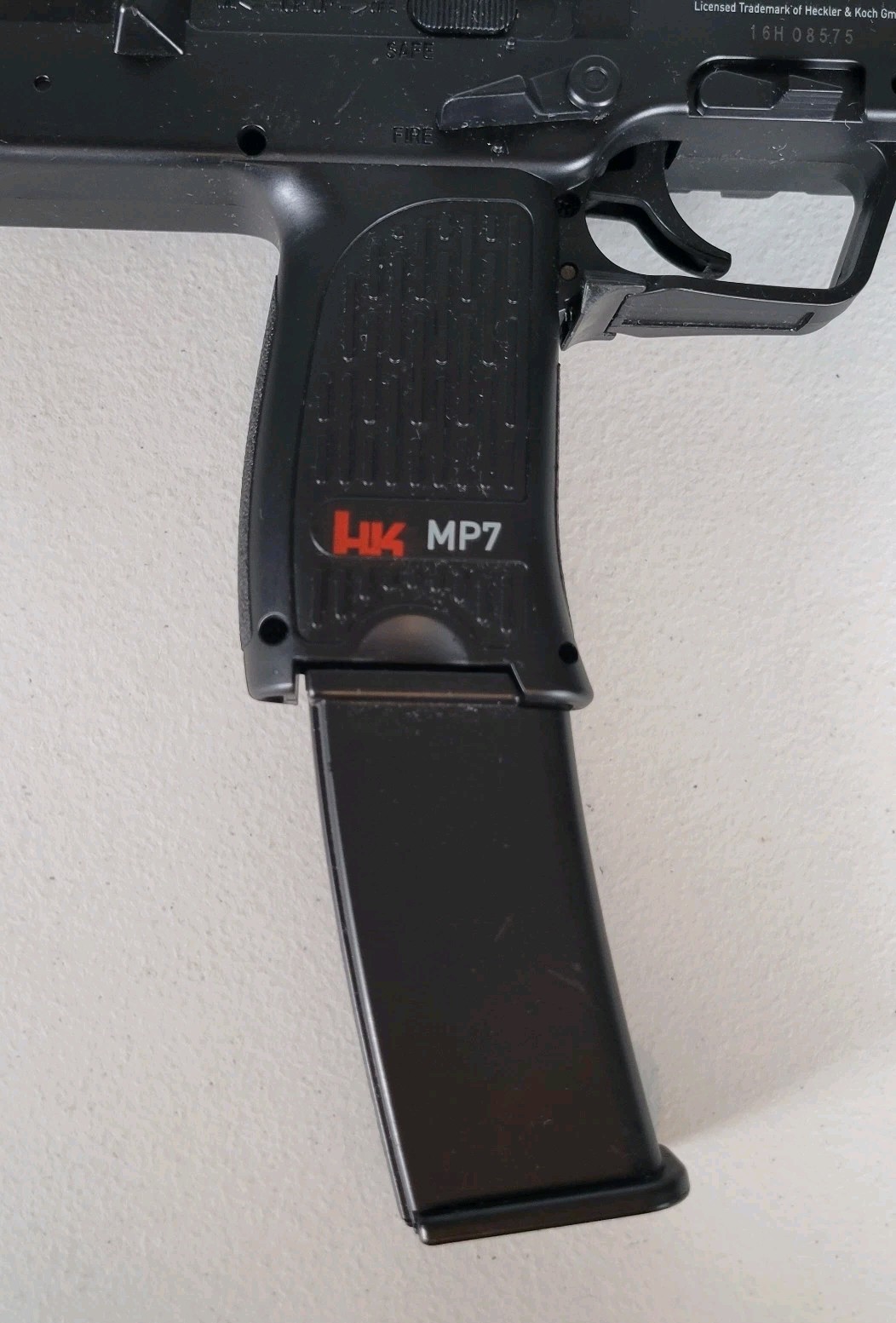 H&K MP7 SMG Airsoft Electric With Grip And Stock Heckler Koch Umarex Untested