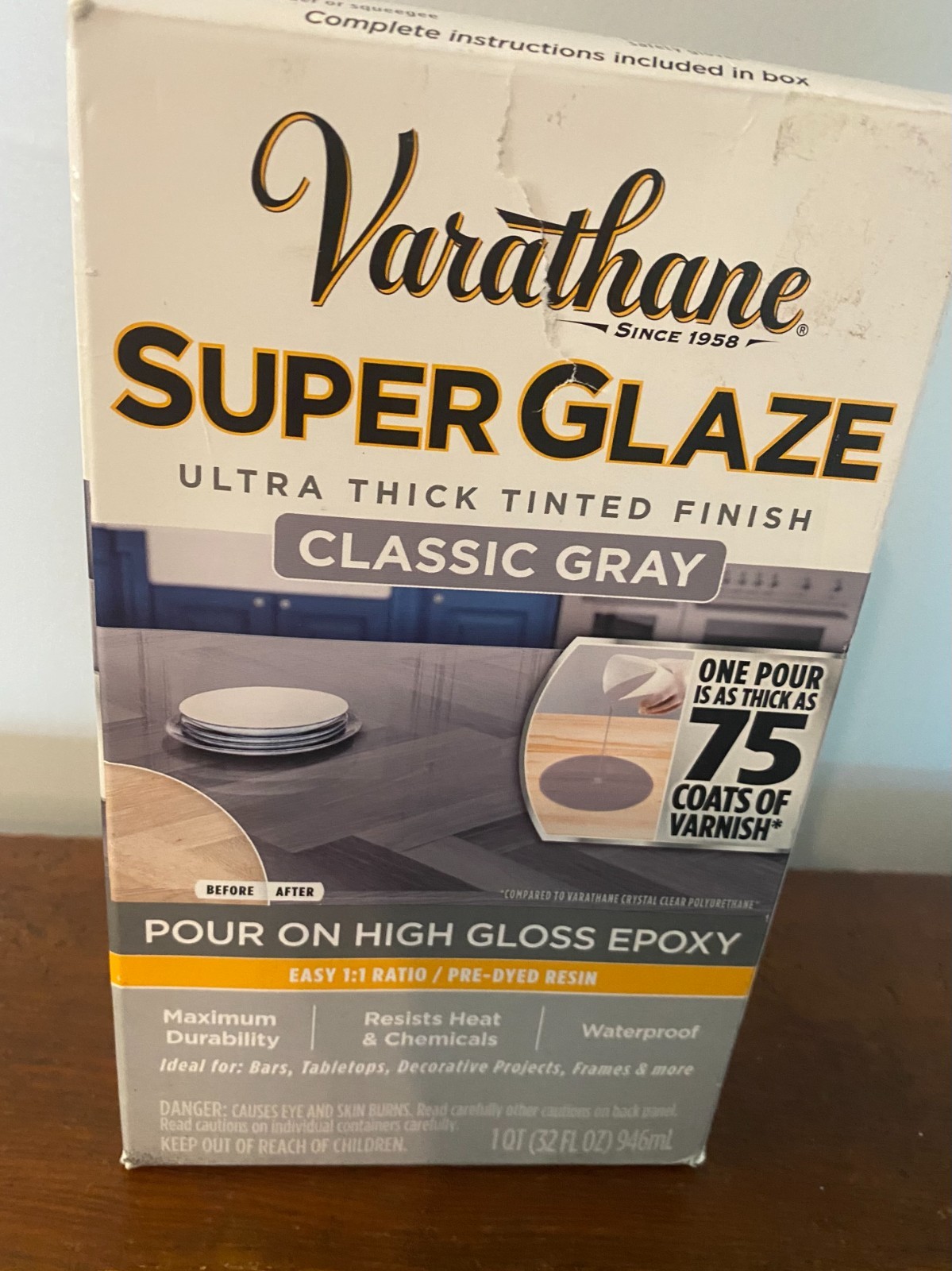 Varathane Super Glaze Finish Classic Gray  1 Quart Pour On High Gloss Epoxy
