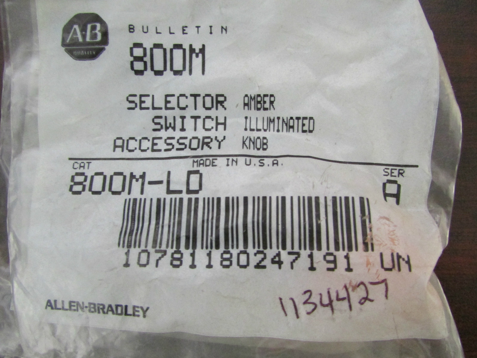 ALLLEN BRADLEY 800M LD Selector Switch Accessory Amber Illuminated Knob