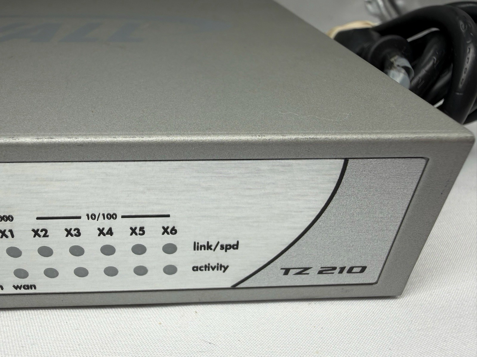 SonicWall TZ 210 Firewall Network Security Appliance APL20-063 w/Adapter