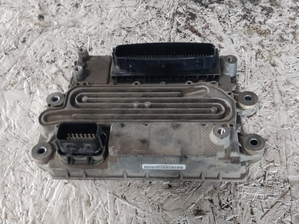 Replaces A0004464654/003 2015 DETROIT DD15/DD15TC AFTERTREATMENT CONTROL MODULE