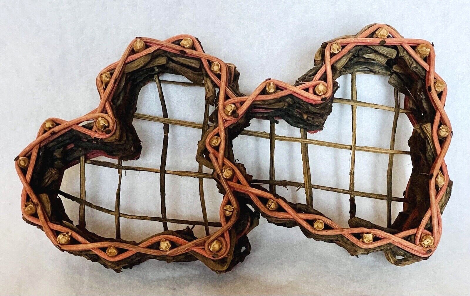 Rustic Woven Double Hearts Basket Pink Accent