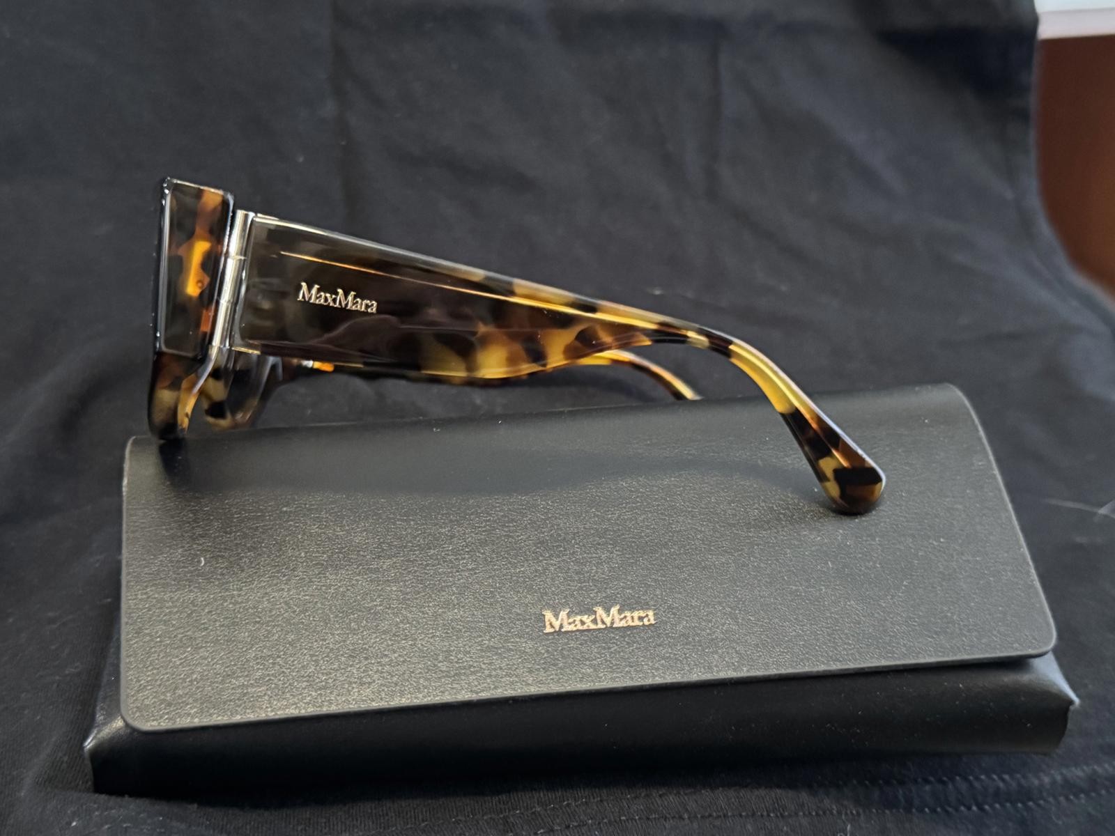 MaxMara Tortoise Cat Eye Sunglasses with Case