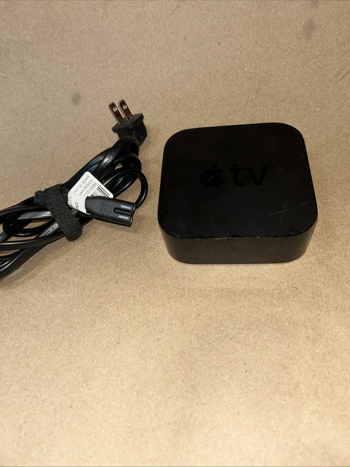 Apple TV 4th Gen 1080p HD 32gb Media Streamer A1625 - Used - Tested
