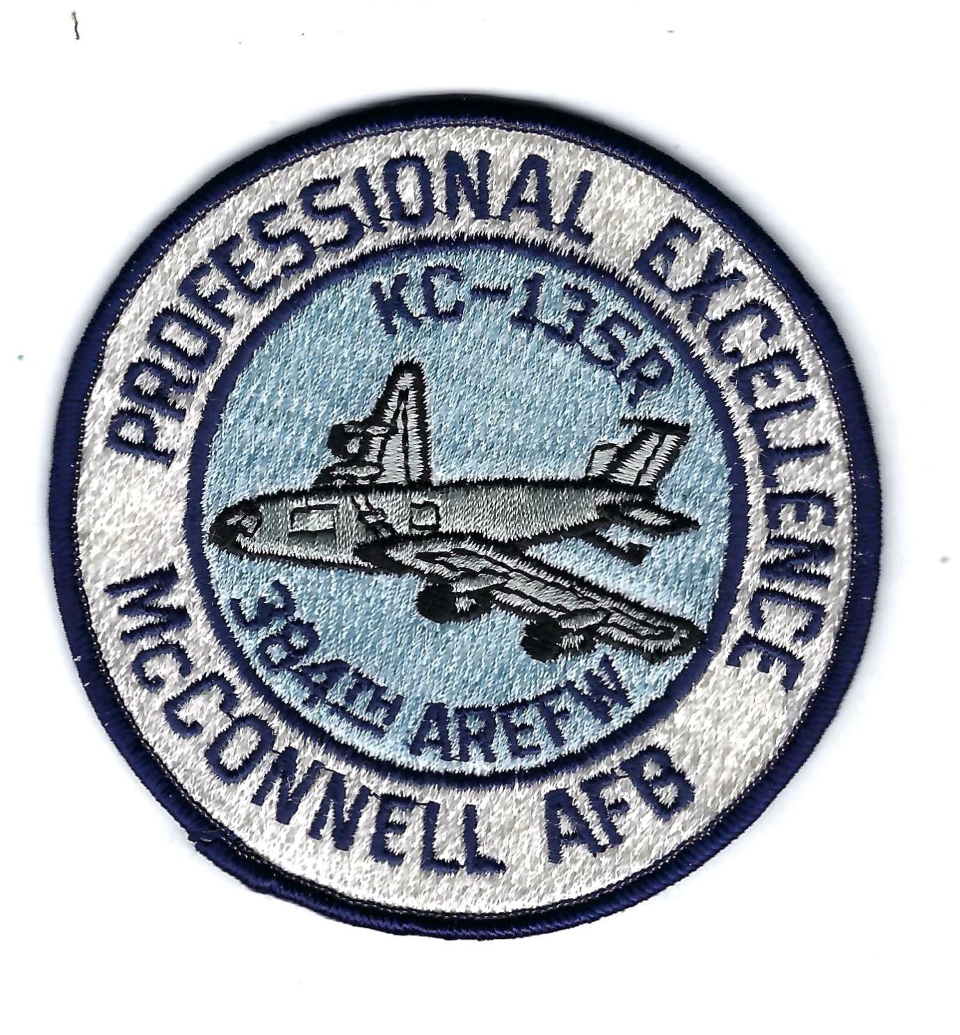 PATCH USAF 384TH AREFW KC-135R McCONNELL AFB     B7-2