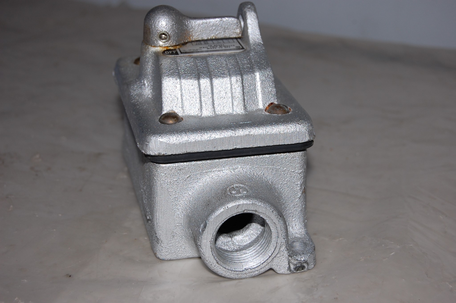 GE Y400H MANUAL MOTOR CONTROL