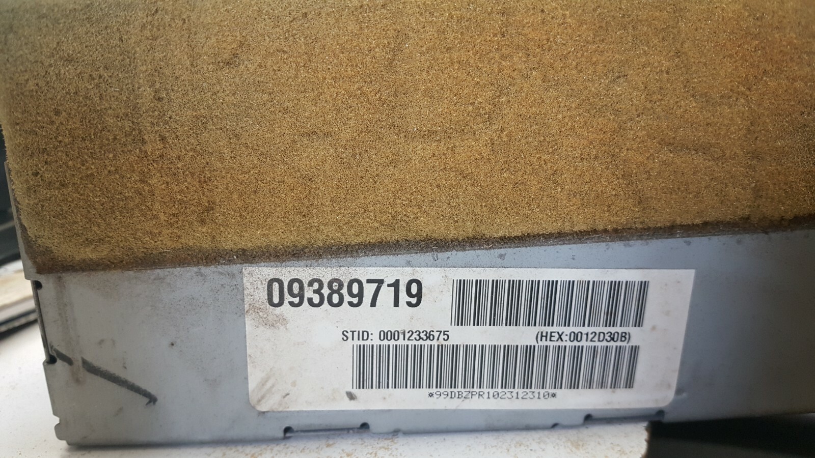COMMUNICATION CONTROL MODULE CHEVROLET SUBURBAN 1500 2001 09389719 ONSTAR OEM