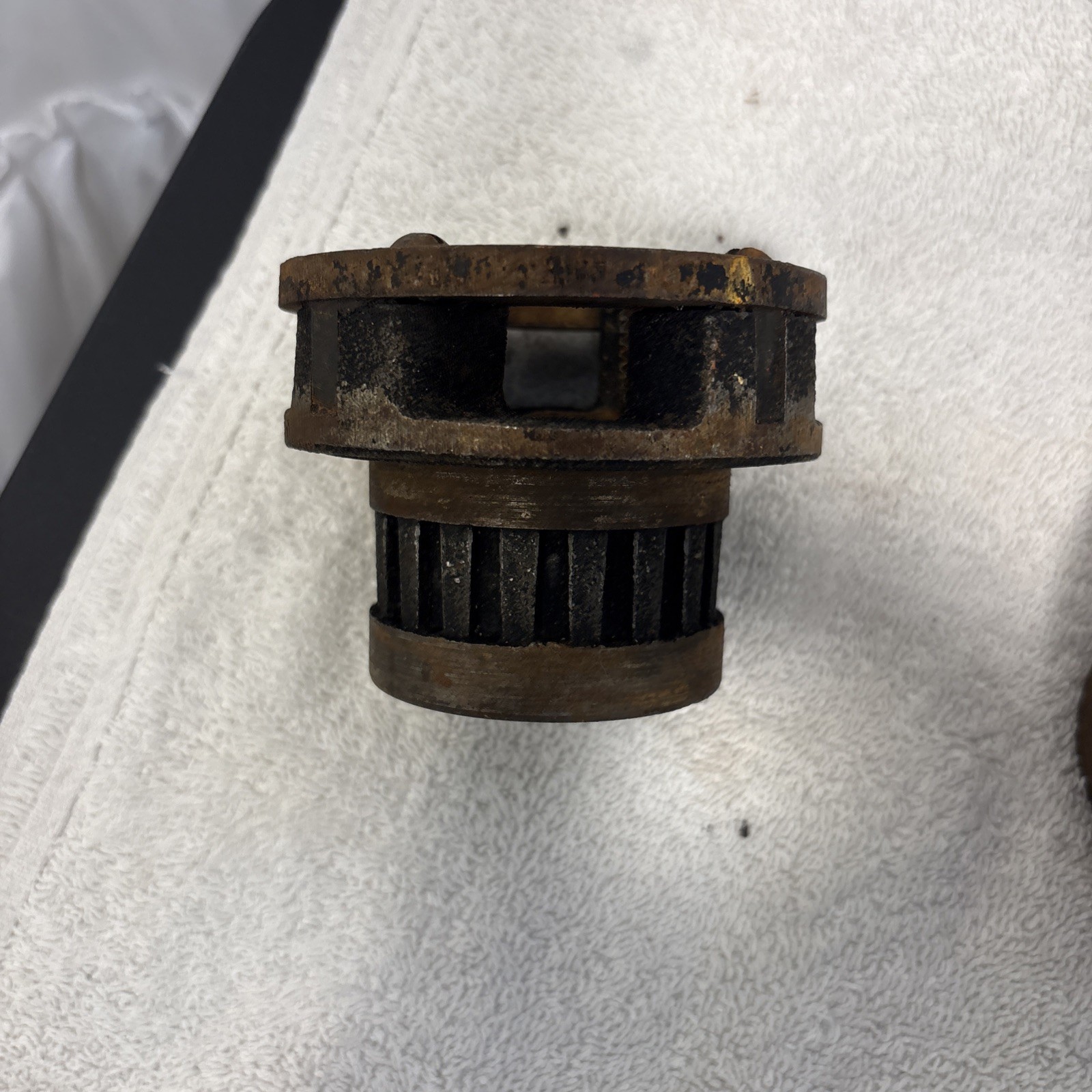 Toledo # 11 Ratcheting Pipe Threader with Handle and 5 Die Left Hand Thread