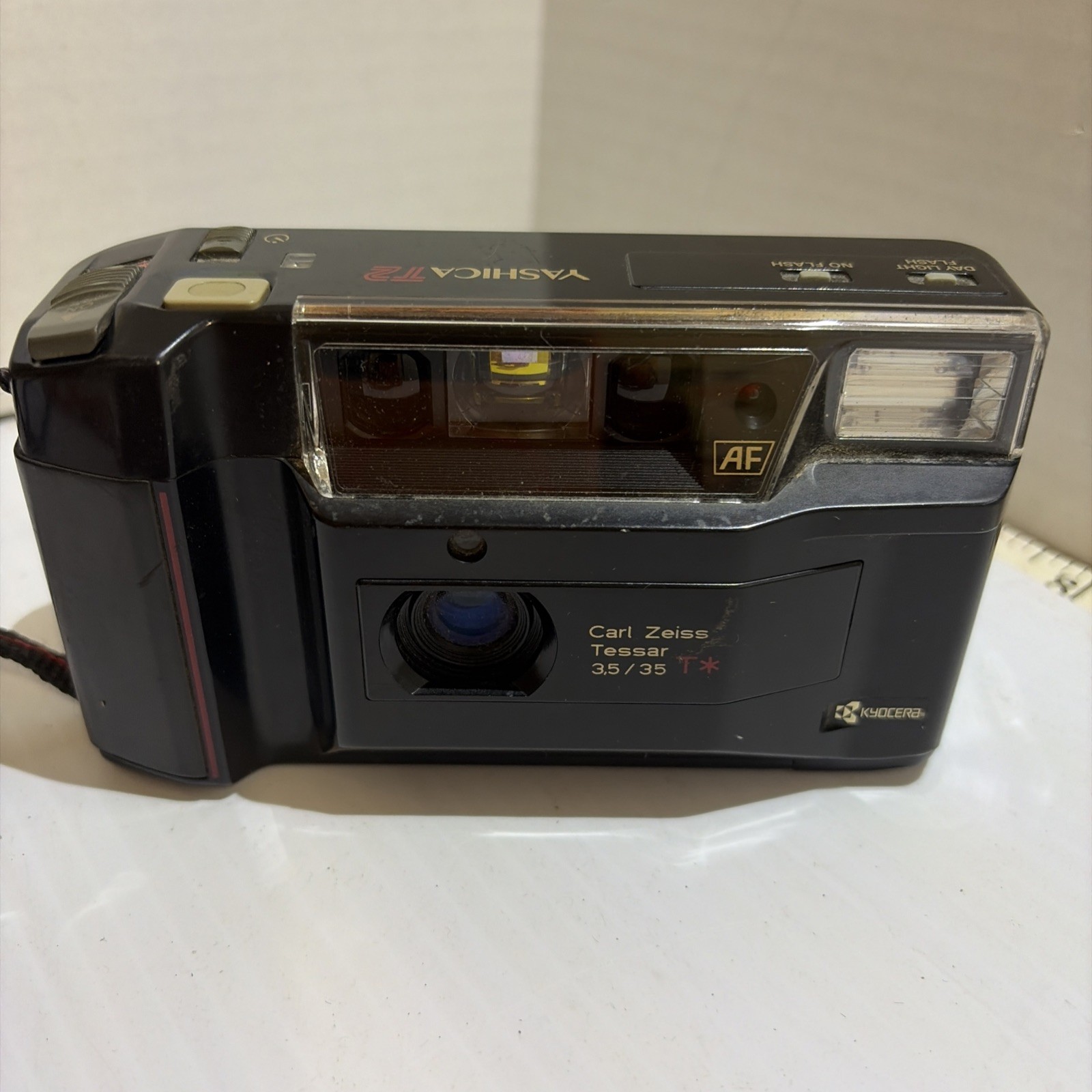 Vintage w/Strap Kyocera TD Yashica T2D Point & Shoot 35mm Film Camera JAPAN